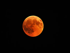 eclipse lunar de agosto de 2026: a que hora se podra ver y que significa
