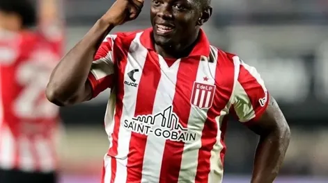 Boca avanzó por Edwin Cetré y Estudiantes dio luz verde para negociar por el extremo