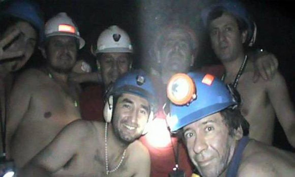 Cómo viven los 33 de Atacama a un año del conmovedor rescate