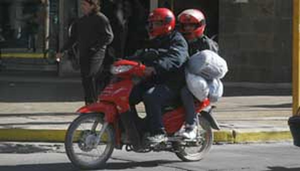 Cuevas: “No buscamos prohibir la circulación de a dos en moto, sino atacar la delincuencia”
