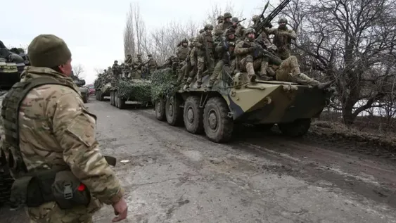 Día 72 de la guerra: civiles evacuados en Mariupol y nuevo intercambio de prisioneros