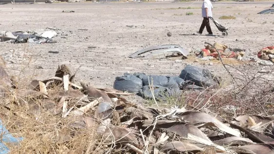 Reclamo de la gente por un baldío que pone en riesgo la salud y la seguridad