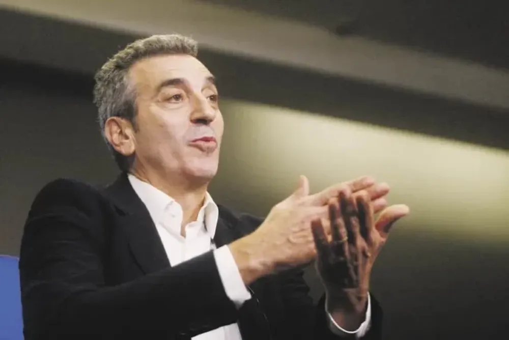 Randazzo llamó a “jubilar” a Cristina Kirchner y Mauricio Macri