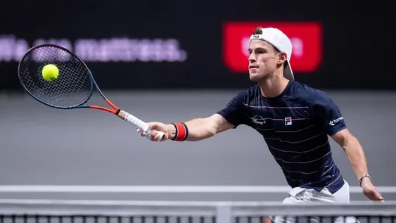 El Peque Schwartzman busca meterse en la final del ATP de Colonia