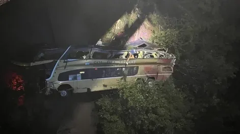 La dama de blanco: el inquietante mito que rodea al puente donde se desbarrancó el colectivo y murieron 9 personas