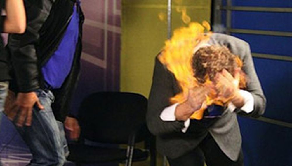 Lo prendió fuego