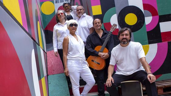 Simpecao traerá su fiesta a San Juan, en el marco de los festejos por sus 30 años de camino. Simpecao traerá su fiesta a San Juan, en el marco de los festejos por sus 30 años de camino.