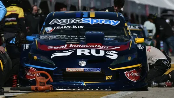TOBÍAS MARTÍNEZ y su Toyota están dentro de los 52 inscriptos para correr en la ciudad entrerriana.