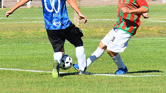 cuarta fecha a puro gol: se mueven las tablas en todas las categorias masculinas de adepu