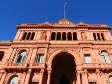 El Gobierno define su estrategia para las elecciones 2027 y busca acuerdos con gobernadores. El Gobierno define su estrategia para las elecciones 2027 y busca acuerdos con gobernadores.