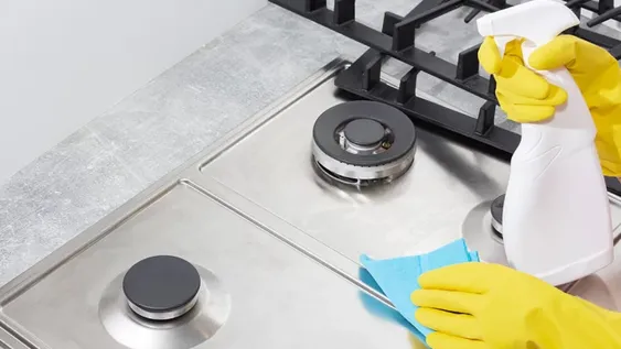 Cómo dejar brillantes los objetos de acero usando vinagre