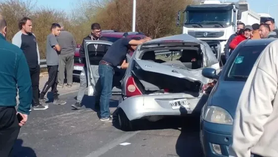 Tres heridos en un choque en cadena
