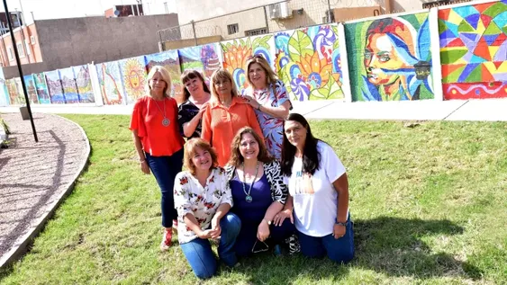 Pintoras locales que hacen punta