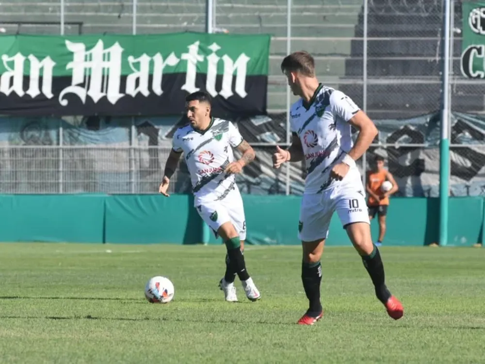 San Martín no pudo contra Deportivo Riestra y sumó una nueva derrota de local