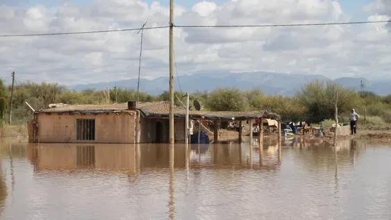 Destinan un estadio y dos escuelas para los evacuados por la tormenta en Pocito