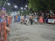 Esta noche arrancan los tradicionales corsos de En Ullum están Chayando, en el departamento Ullum. Esta noche arrancan los tradicionales corsos de En Ullum están Chayando, en el departamento Ullum.