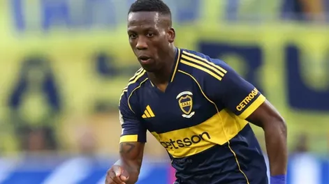 Advíncula se despidió de Boca con un mensaje cargado de emoción