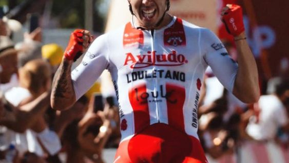 Nicolás Tivani se sacó la mufa