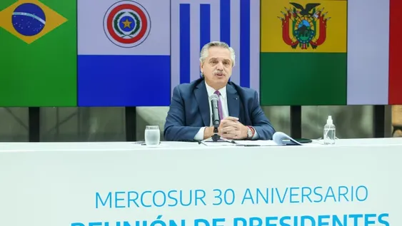 Mercosur: fuerte cruce de Alberto y el presidente uruguayo