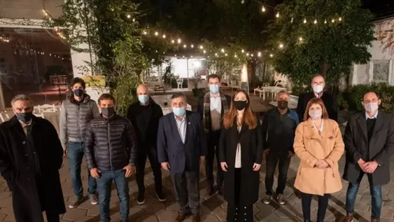 JxC acuerda un pacto de convivencia que intenta poner freno a las internas