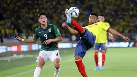 Colombia goleó a Bolivia y sigue con chances de ir al Mundial