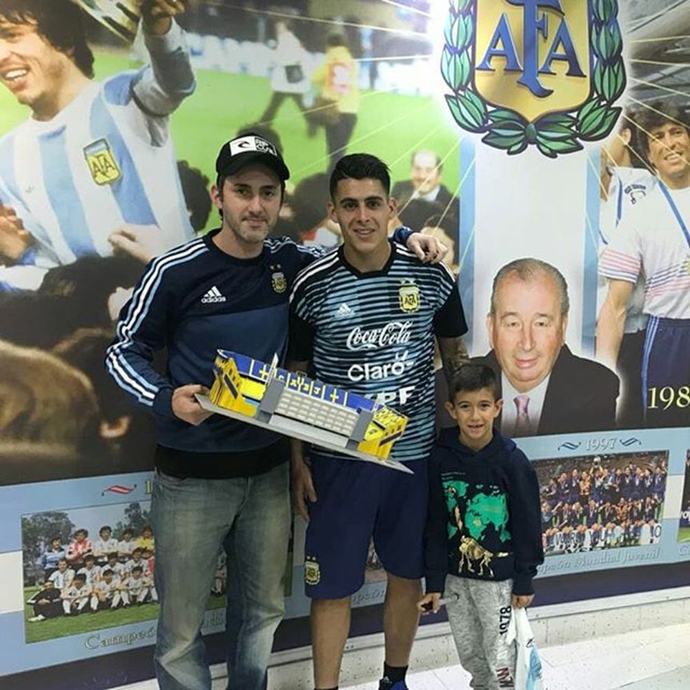 Regalos en la concentración de la Selección