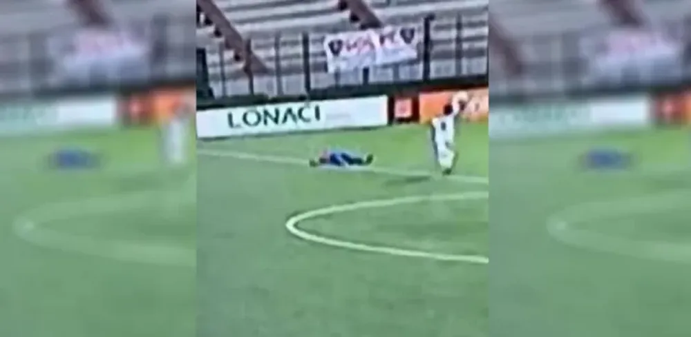 Murió un jugador en pleno partido en Costa de Marfil