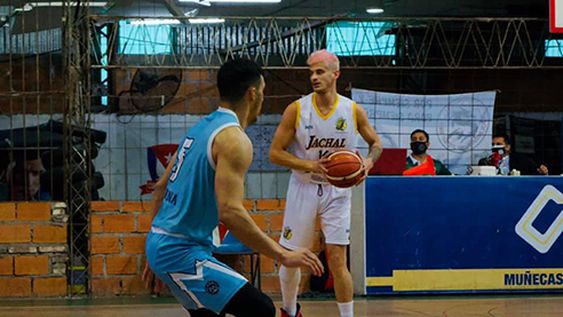 Con su público, Jáchal abre el cuadrangular