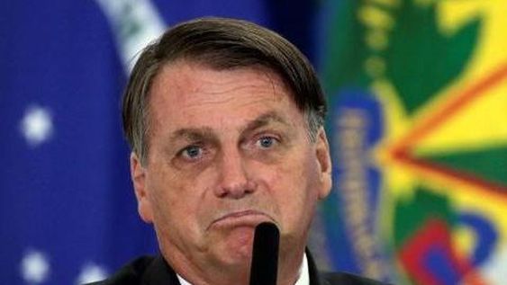 En medio de un colapso hospitalario Bolsonaro pidió el fin de la cuarentena en Brasil