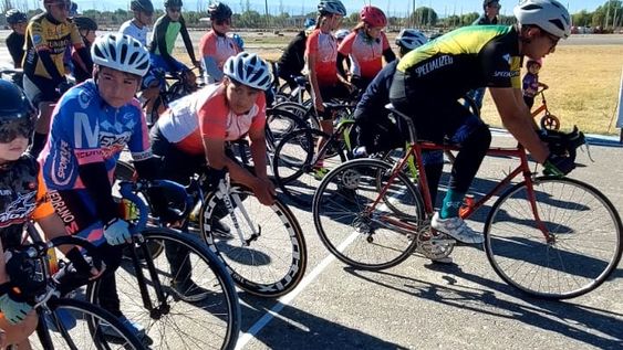 Futuro. El Torneo Petit en Pocito del ciclismo infanto juvenil culminó con gran éxito.