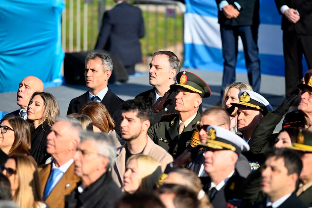 Adorni en Rosario. Foto Marcelo Manera. Adorni en Rosario. Foto Marcelo Manera.