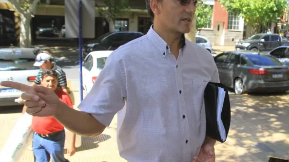 La presentación de Gioja en la Justicia calentó la interna del peronismo local