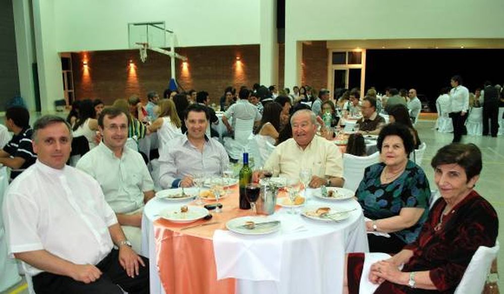 Cena de fin de año de la Católica