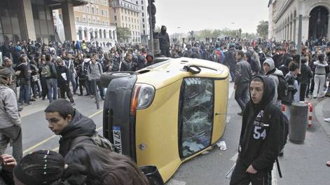 Aumenta el caos social en Francia
