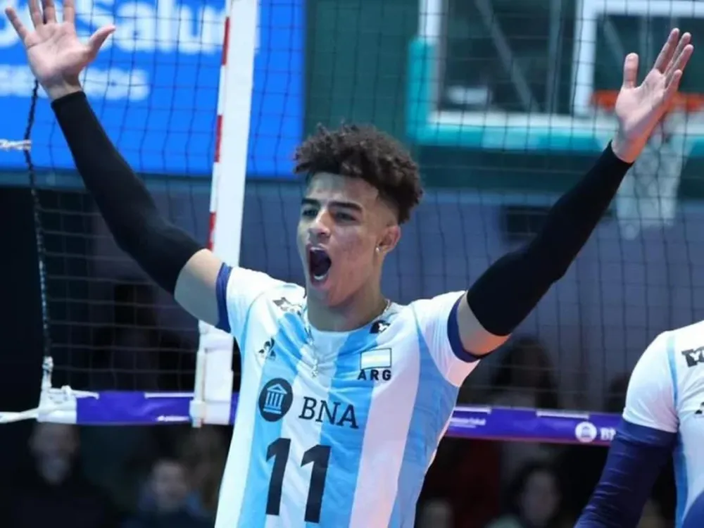 Manu Armoa fue objeto de insultos racistas durante el partido ante Chile