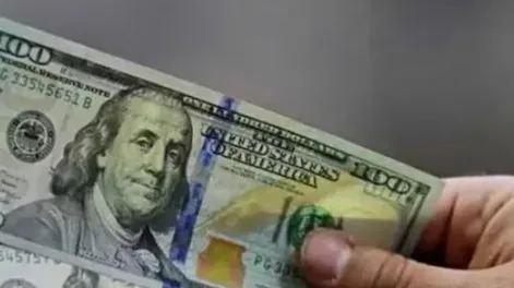 Dólar blue perforó el piso de los $1.000 y cerró en $990