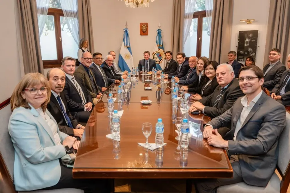 Con el foco en educación, investigación y formación, San Juan y Australia unen fuerzas en materia minera