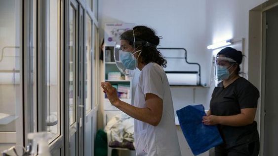 Fuerte caída mundial en los nuevos casos de Covid-19 semanales