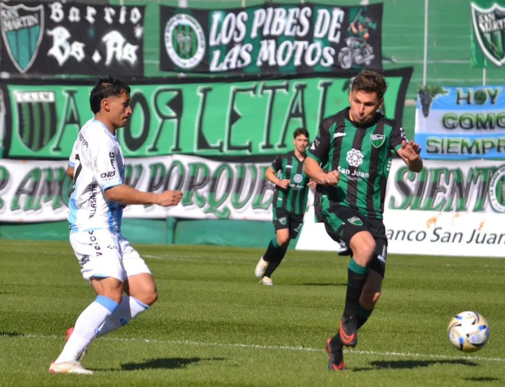 Titular. Franco Coronel encontró su lugar en el esquema Verdinegro y es clave por la izquierda.&nbsp;