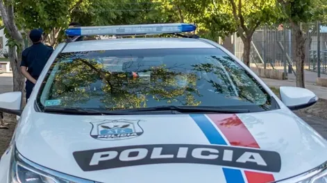 Una pareja sufrió quemaduras luego de una violenta discusión donde uno de ellos prendió fuego una camioneta