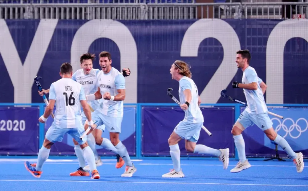 Los Leones del sanjuanino Bugallo vencieron a Japón y consiguieron su primer triunfo