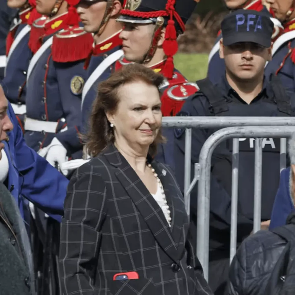 México rompe las relaciones con Ecuador tras el asalto a su embajada en Quito