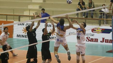 Los Cóndores ganaron  y están en el Final Four
