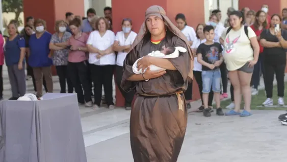 Un belén viviente que contagió esperanza en el hospital Rawson