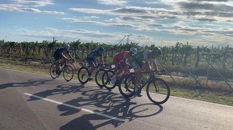 Nico Tivani se quedó con la última etapa y Rosas se coronó rey en Mendoza