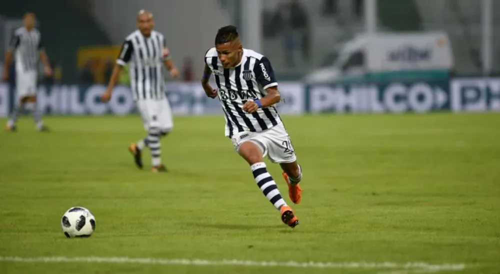 San Martín confirmó la llegada de Ian Escobar