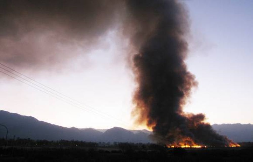 Incendios: hay más control y multas, pero sigue el fuego