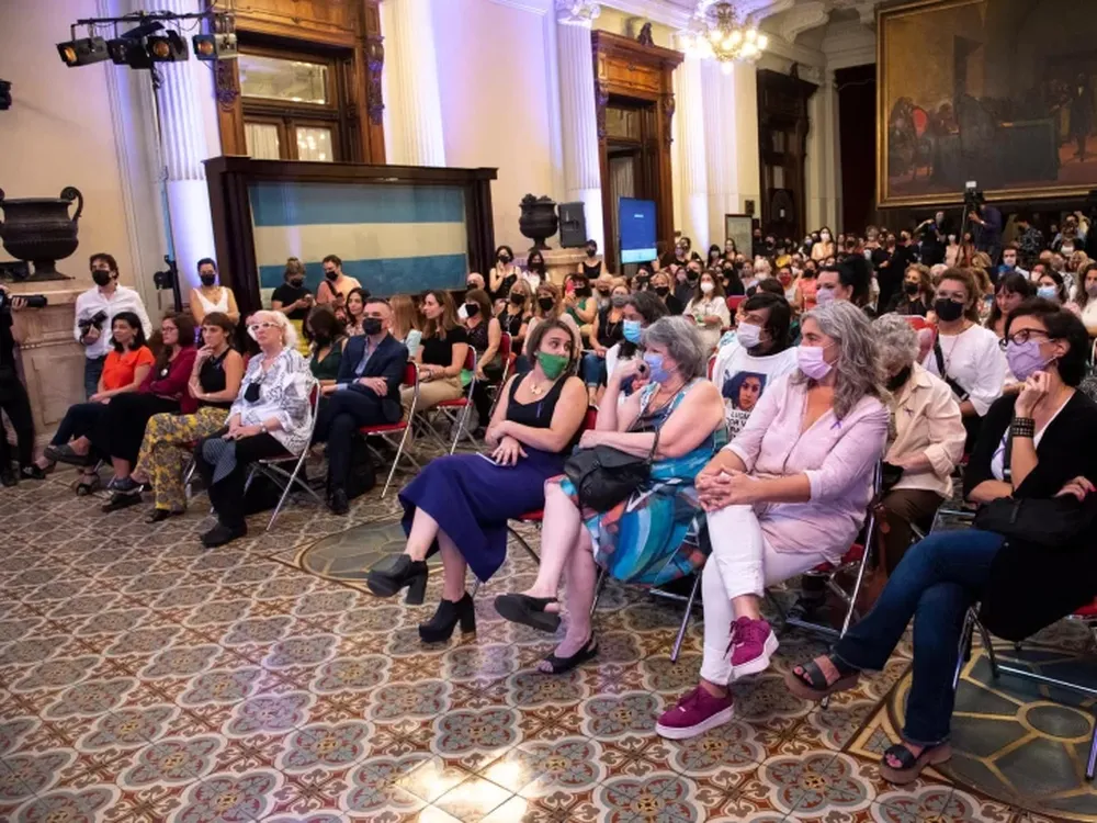 Reportan 39 muertos y 4.681 nuevos contagios de coronavirus en la Argentina