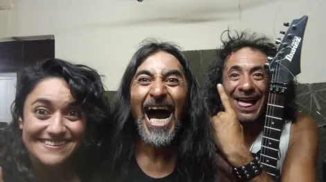 Guillermo Chirino y sus compañeros de Sopapo, la banda organizadora del encuentro sanjuanino