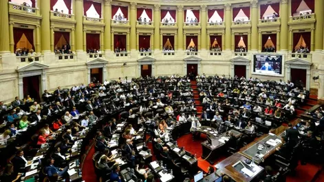 Diputados aprobó un aumento de 7,2% de las jubilaciones y un bono de $110 mil